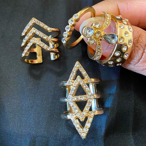 Set of 8 Stacker Layering Gold Rings - Picture 5 of 7